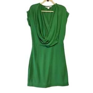 Diane Von Furstenberg Women’s 100% Silk Green Cowl Neck Short Sleeve Dress Sz 6